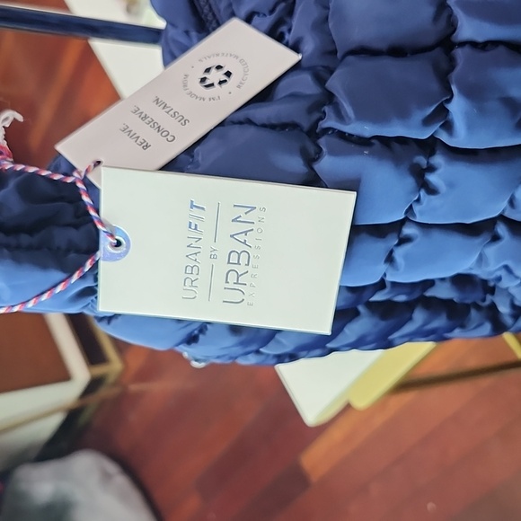 Urban Expressions Leda Nylon Hobo Bag Tik Toc Famous Viral College Essential NWT - Picture 5 of 10